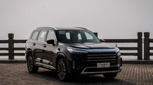 星途揽月对比荣威rx8,自主中大型suv该怎么选